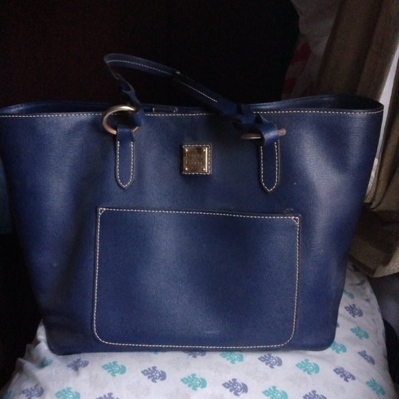 Purse - Picture 1 of 3